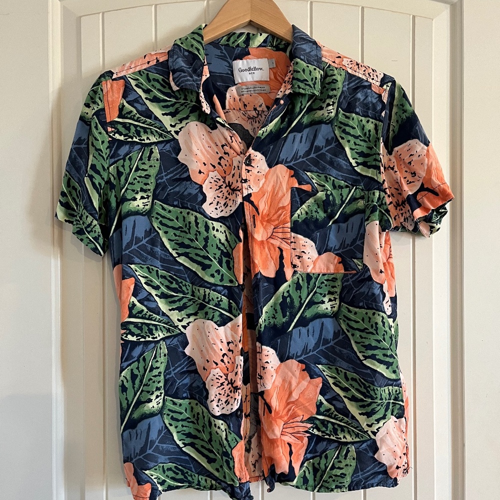 Hawaiian shirt